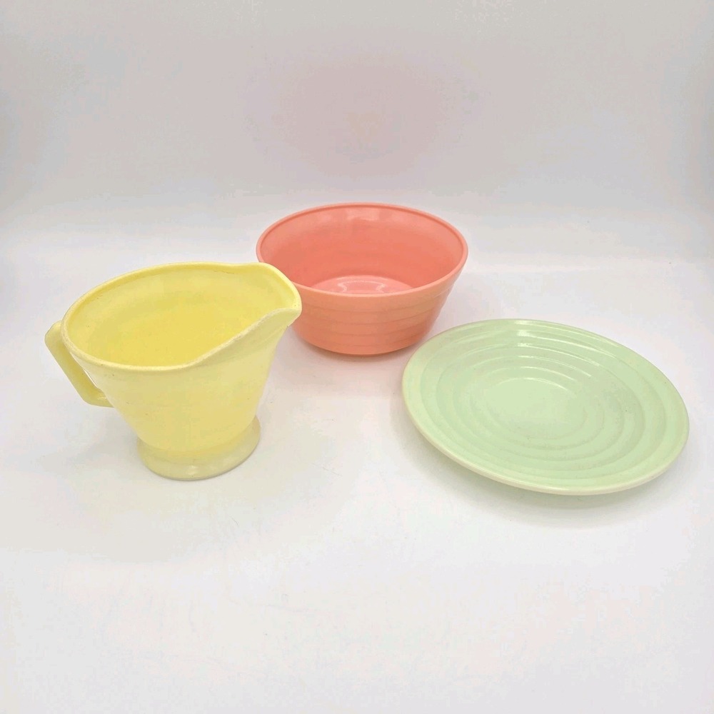 Hazel Atlas Glass Vintage Moderntone Platonite Creamer Saucer And Bowl Pastel
